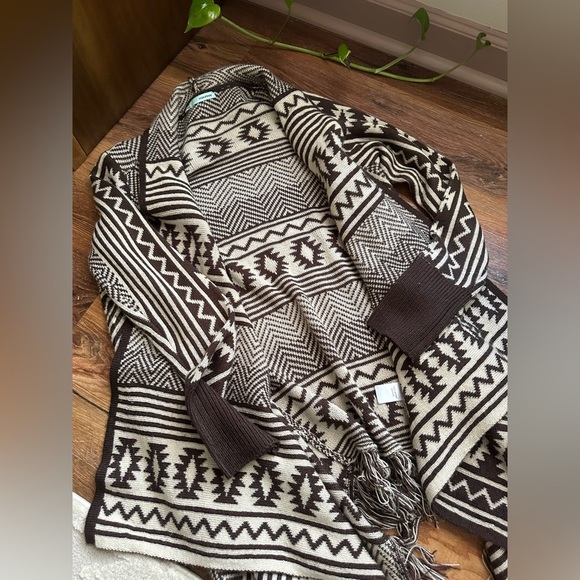 Maurices Brown and Cream Knit Cardigan - Picture 3 of 5